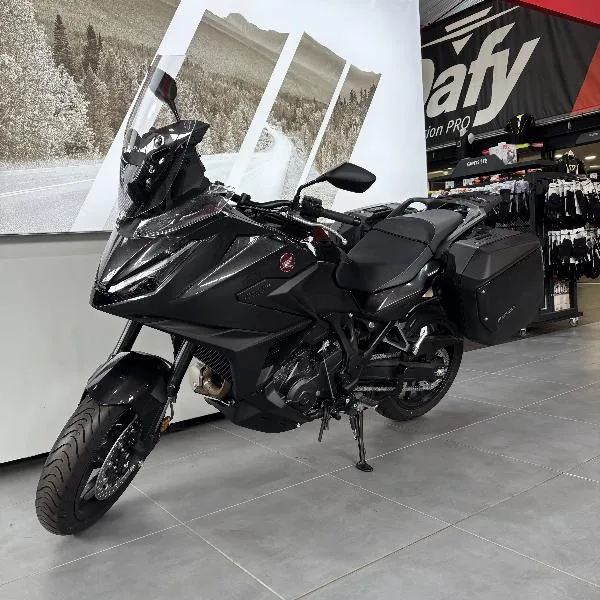 NT 1100