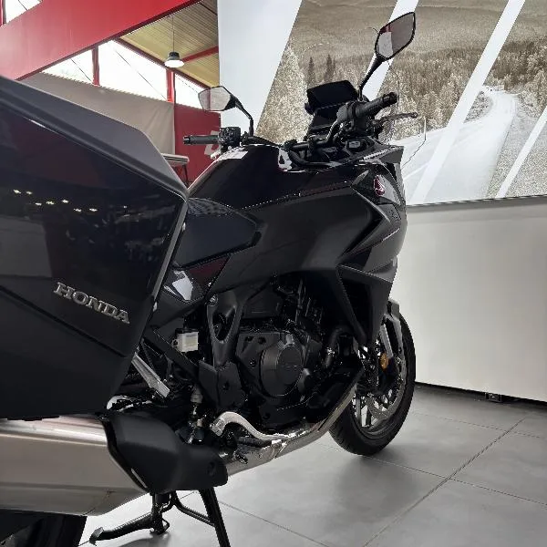 NT 1100