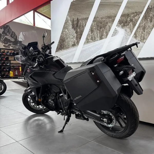 NT 1100