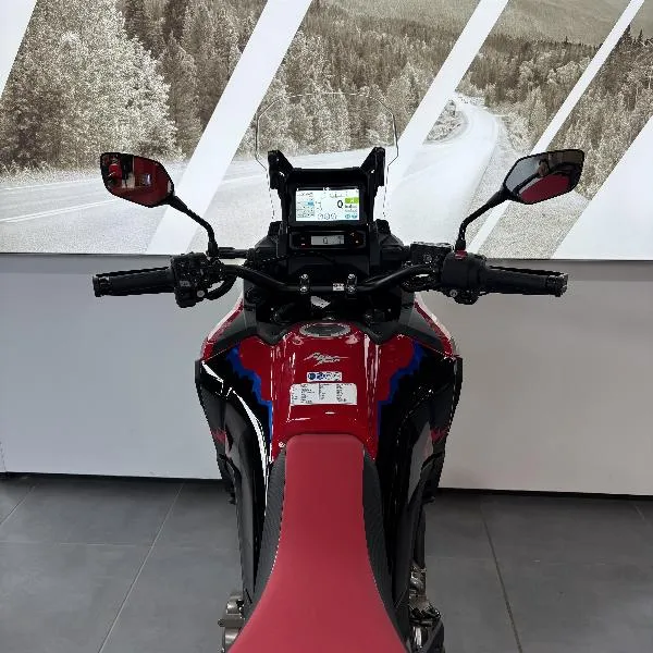 CRF 1100  L AFRICA TWIN