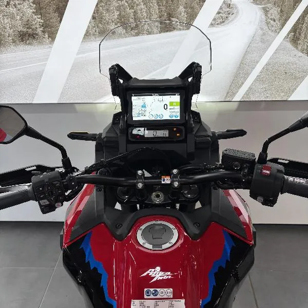 CRF 1100  L AFRICA TWIN