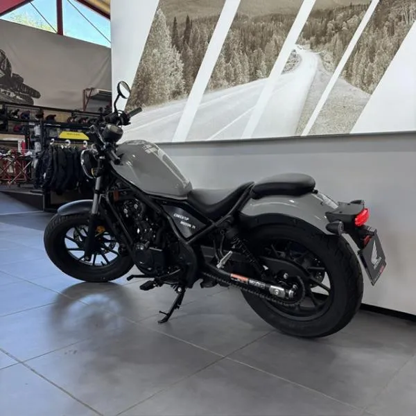 REBEL 500