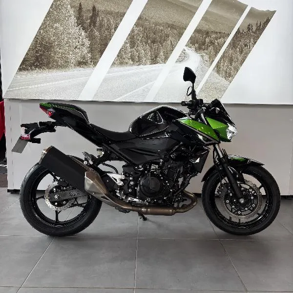 Z400 2023