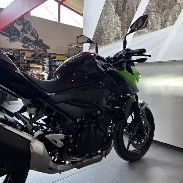 Z400
