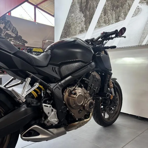 CB650R Neo Sports Café