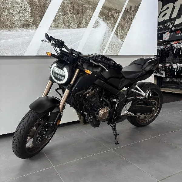 CB650R Neo Sports Café
