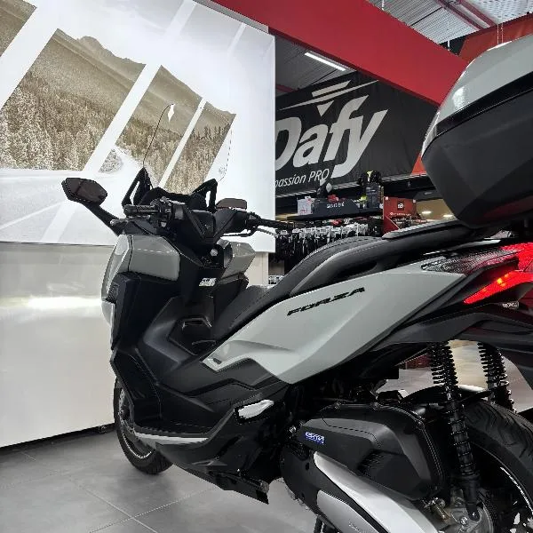 NSS FORZA 125