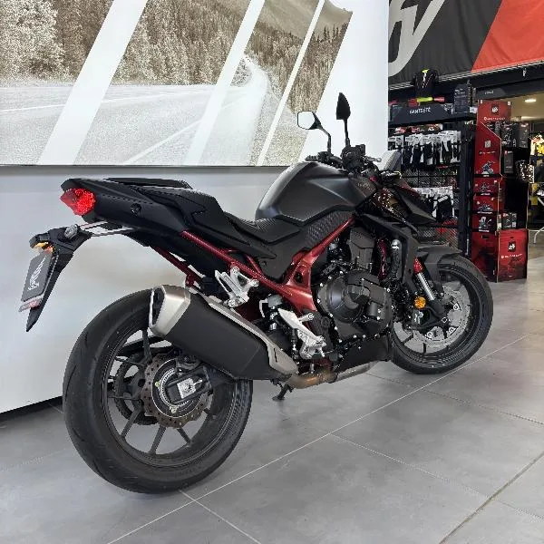 CB 750 HORNET