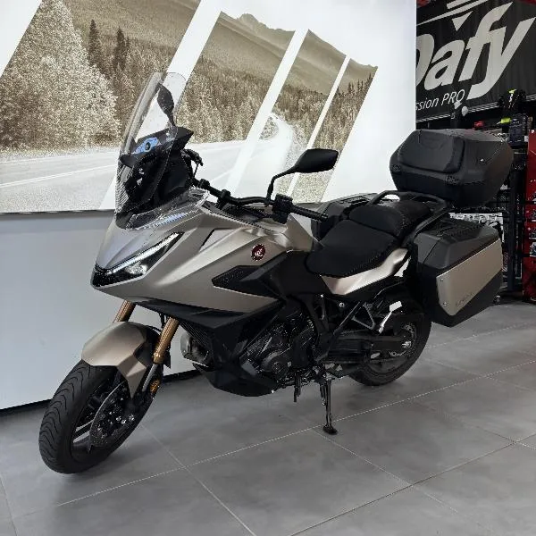 NT 1100 DCT