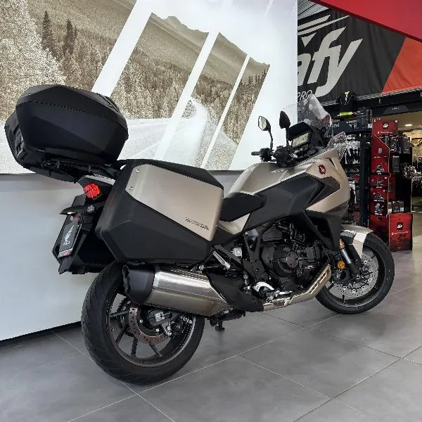 NT 1100 DCT