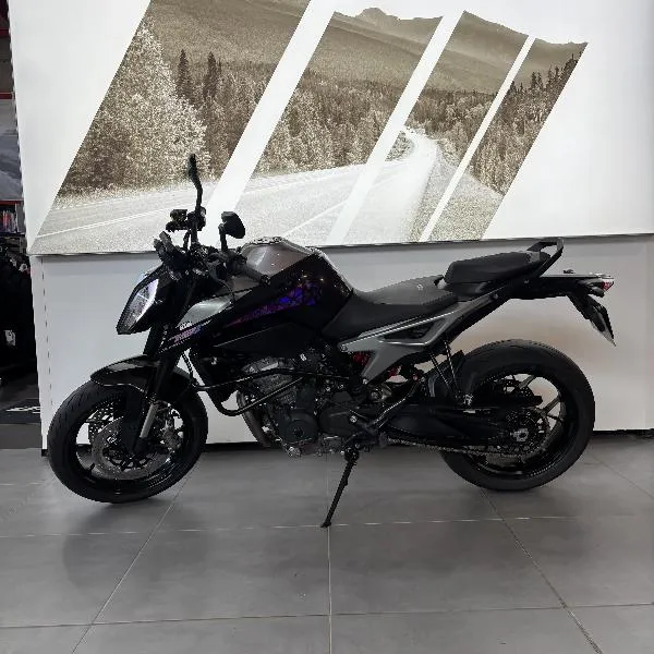 790 DUKE
