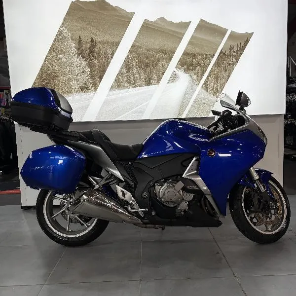 VFR 1200F