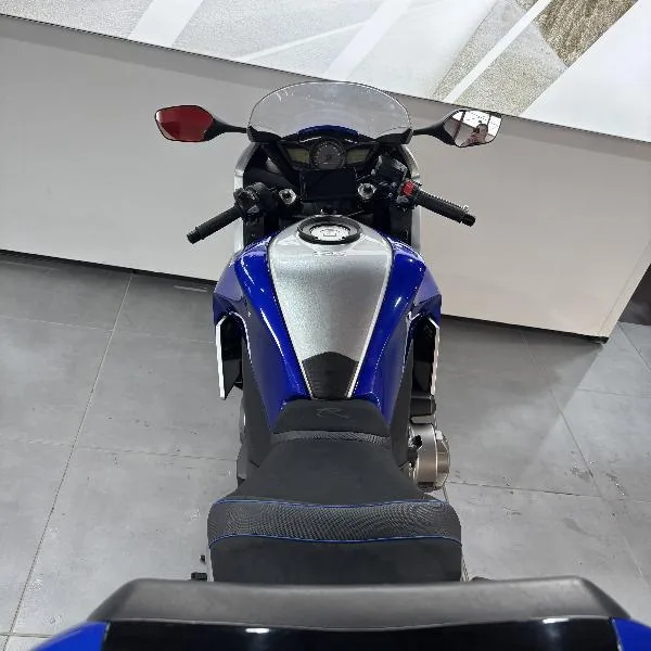 VFR 1200F