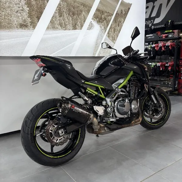 Z 900