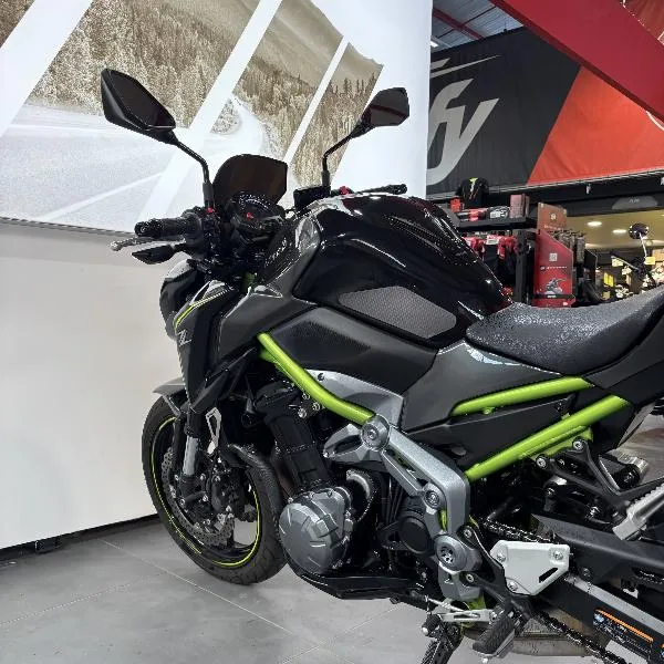 Z 900