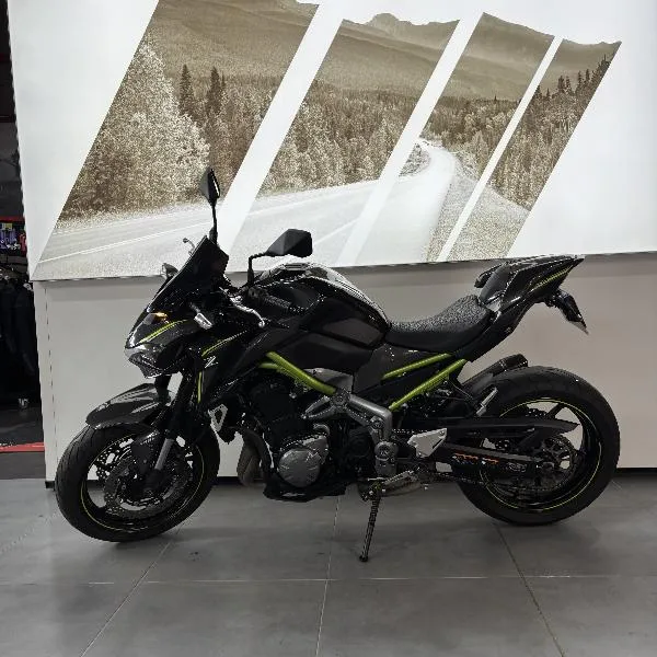 Z 900
