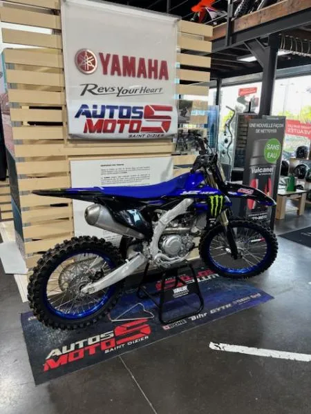 450 YZF 2025 MONSTER EXPO