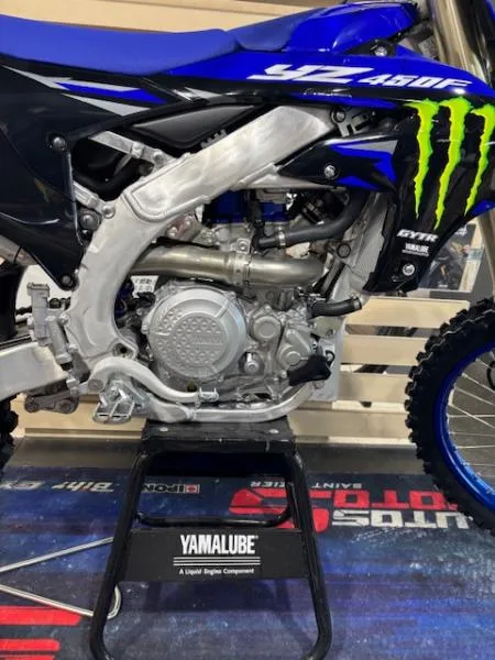 450 YZF 2025 MONSTER EXPO