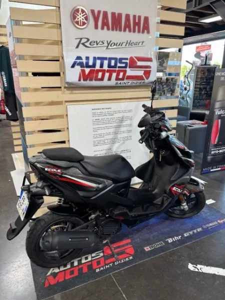 50 AEROX 4 T
