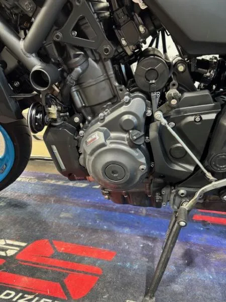 700 MT 07 35 KW