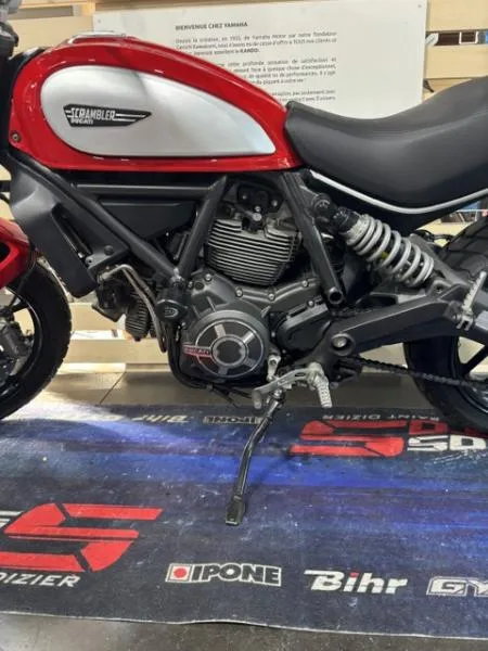 800 SCRAMBLER