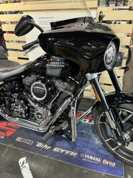 1745  SPORT GLIDE