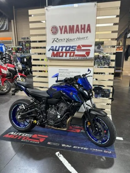 700 MT 07 