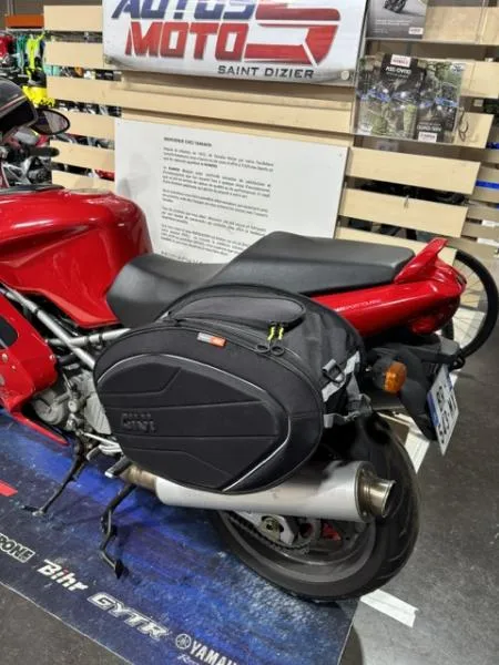 1000 ST3