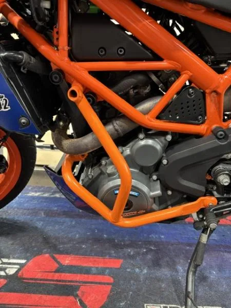 390 DUKE