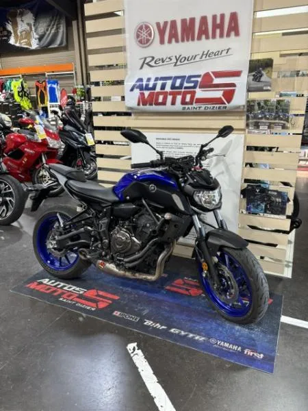 700 MT 07 35 KW