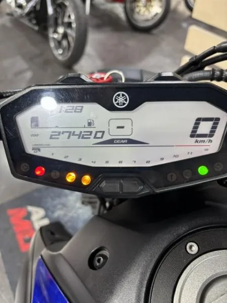 700 MT 07 35 KW