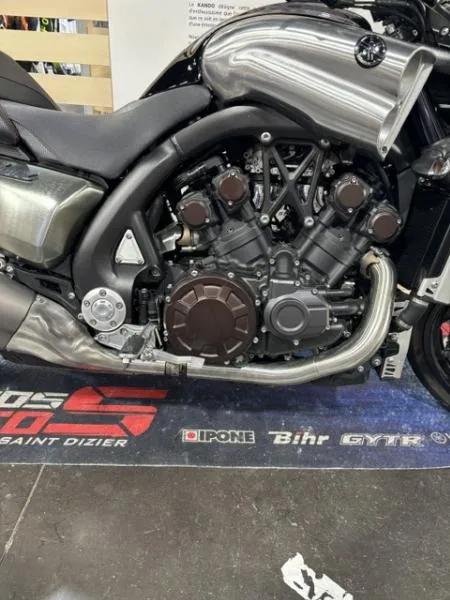 1700 V MAX