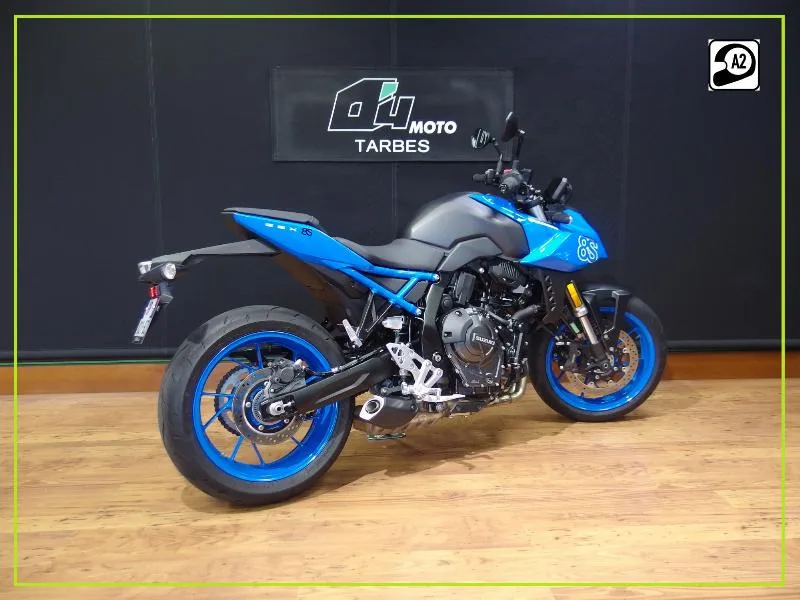 GSX8S