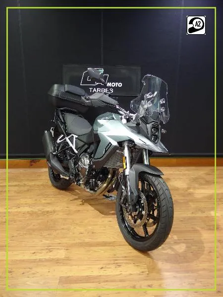 DL VSTROM 800