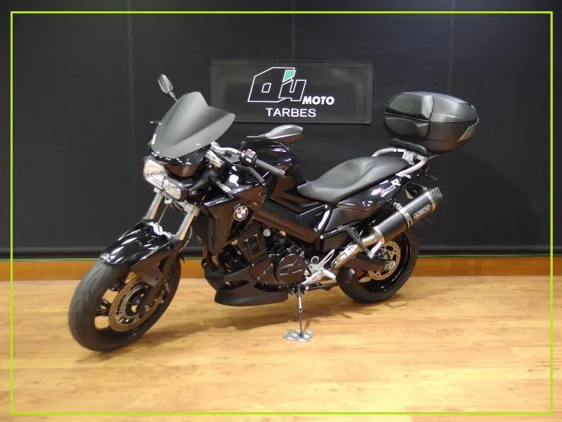 F 800 R