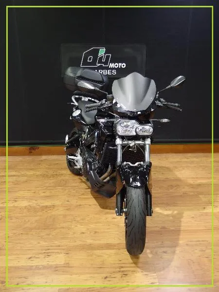 F 800 R