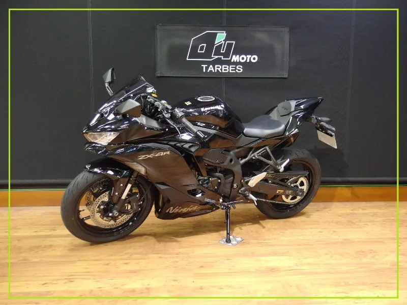 ZX4R
