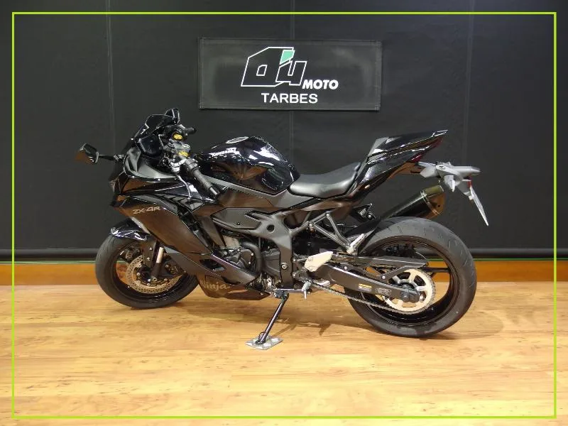 ZX4R