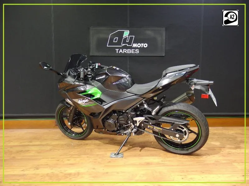 NINJA 400