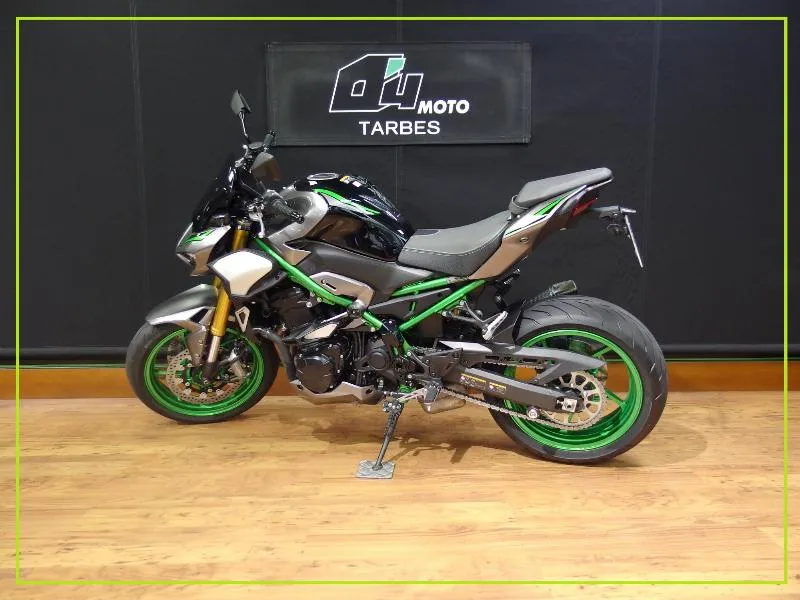 Z 900