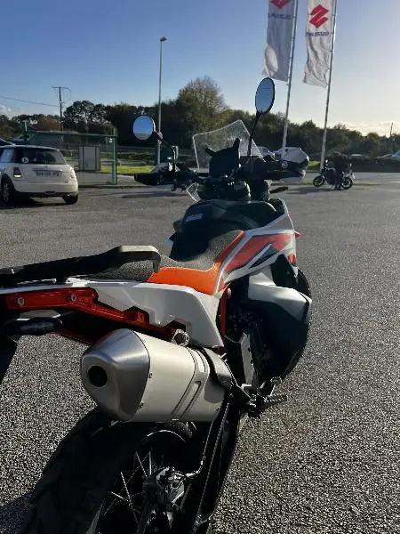 890 ADVENTURE R