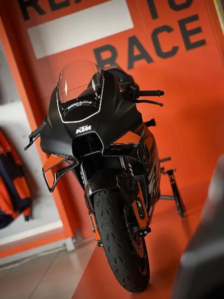 RC 8C