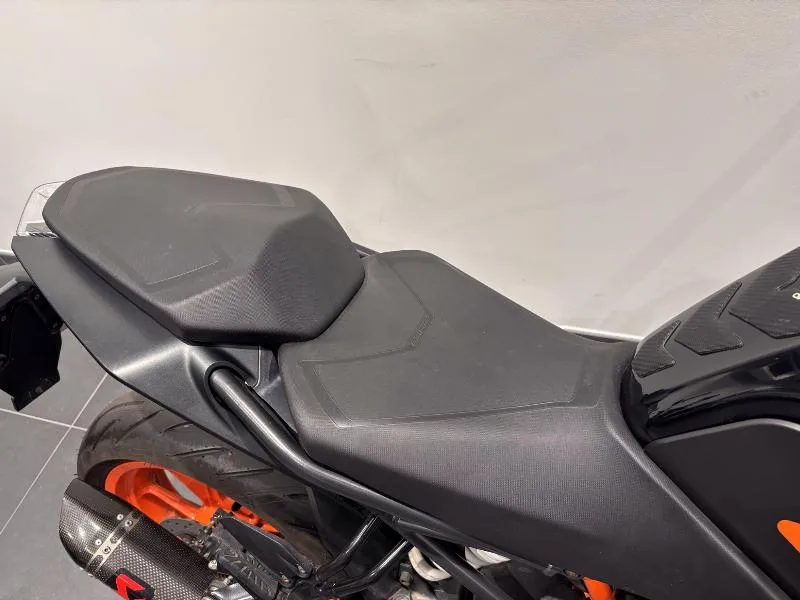 125 DUKE