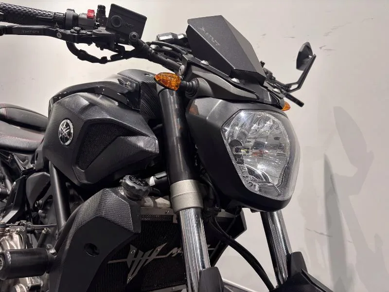 MT07