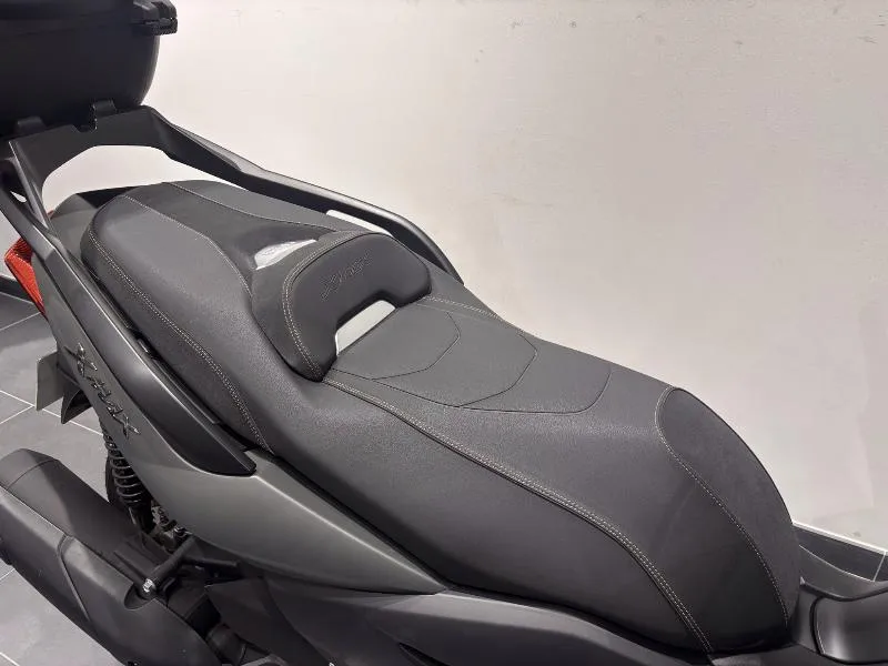 XMAX 125 TECH MAX