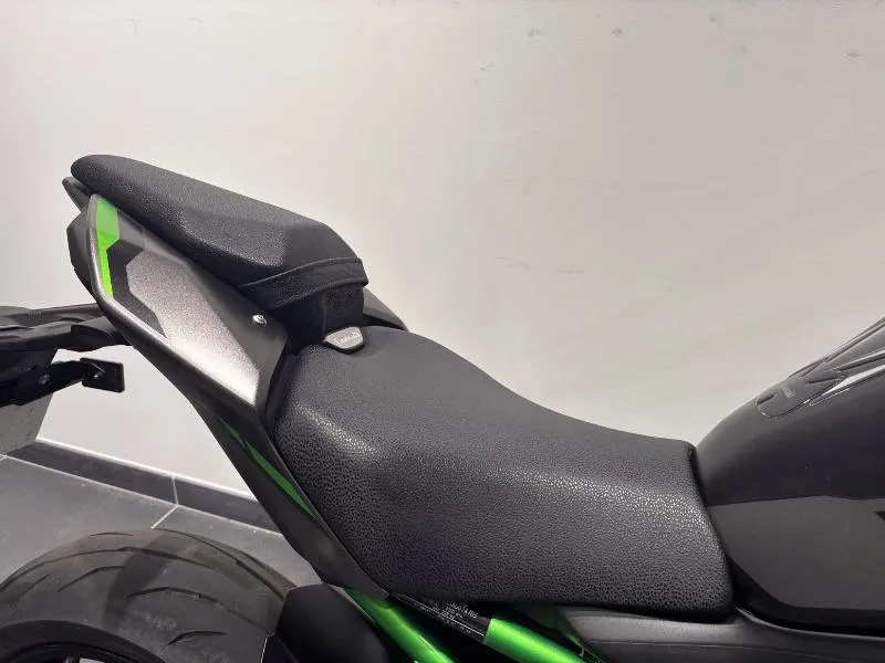 Z 900