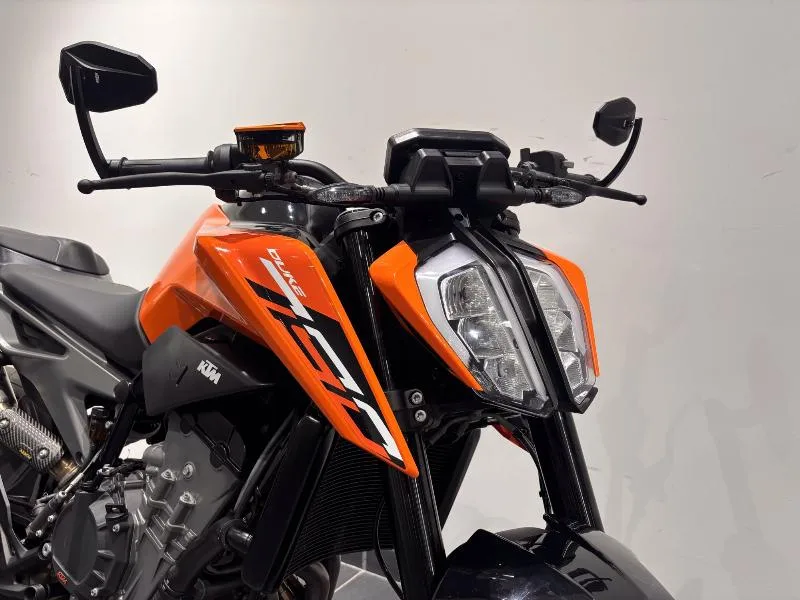 790 DUKE L