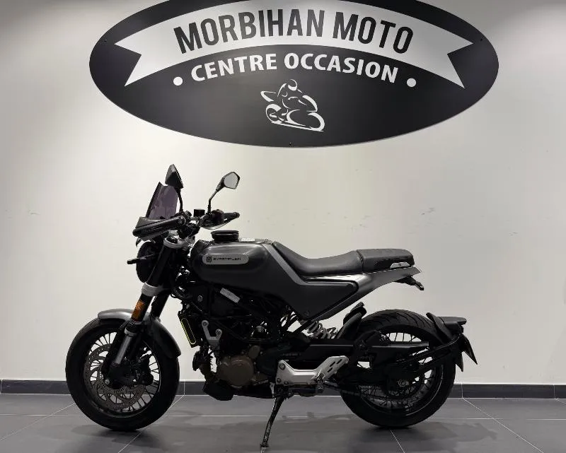SVARTPILEN 125 ABS