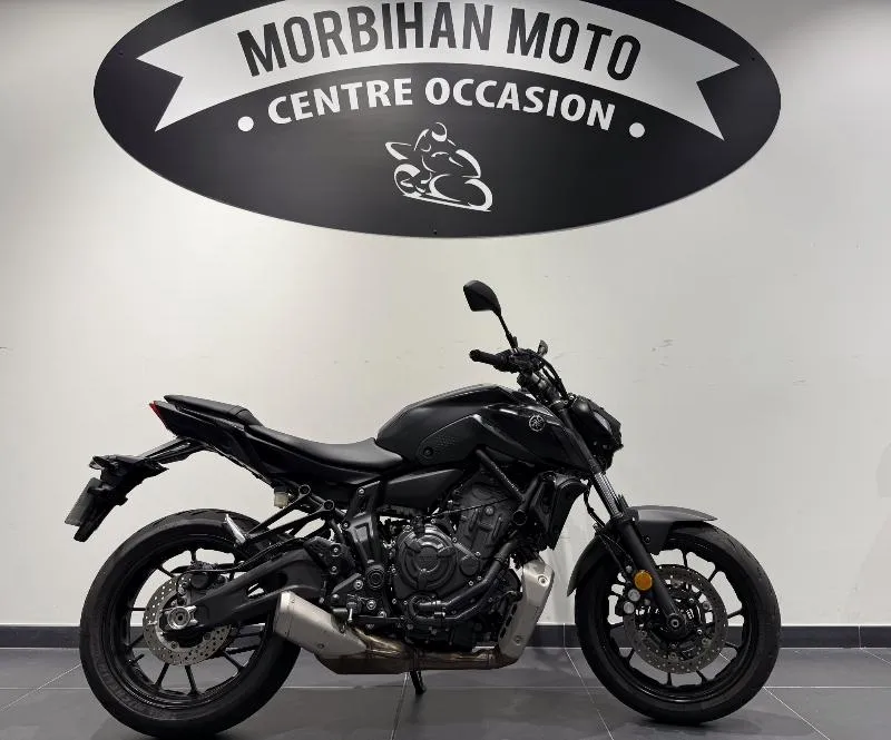 MT07