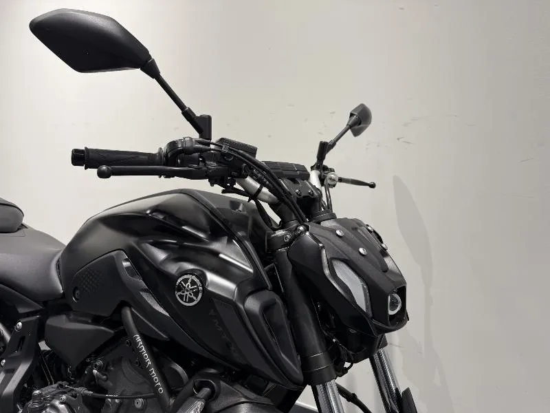 MT07